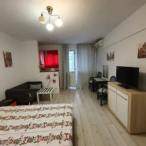 rezervați aici